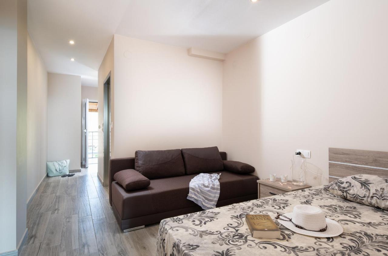 טורוני Sunset Studios - Suites With Seaview & Back Side Apartements מראה חיצוני תמונה